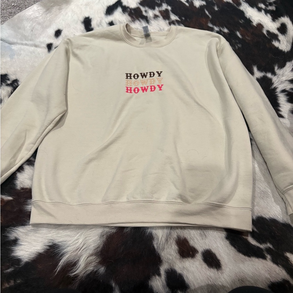 Gildan Heavy Blend Beige Sweatshirt